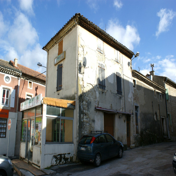Offres de vente Immeuble Sauzet 26740