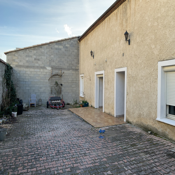 Offres de vente Maison de village La Coucourde 26740